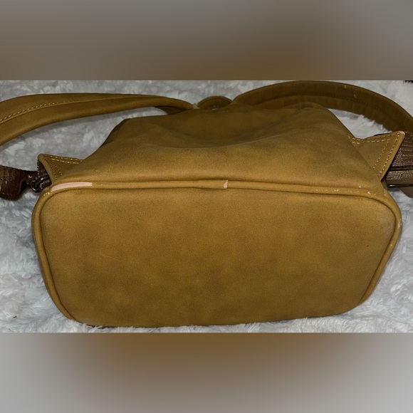 Loungefly Star Wars EWOK Faux Suede Fur Backpack - Retired - Picture 3 of 7